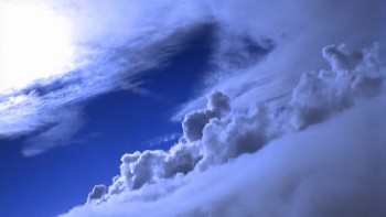 Футаж - Полет в облаках