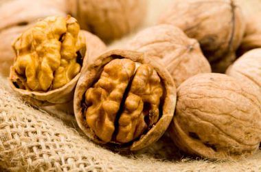 Ученые рекомендуют включить в рацион грецкие орехи