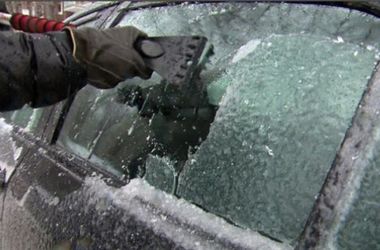 Как разморозить автомобиль после "ледяного дождя": несколько советов