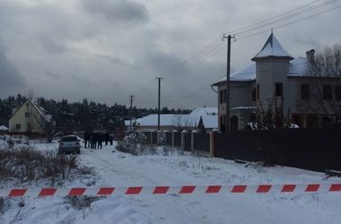 В сети появилось первое фото расстрелянной машины Госохраны в Княжичах (фото)