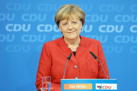 Меркель в девятый раз переизбрана лидером Христианско-демократического союза
