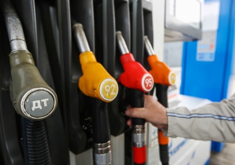 Симферополь и Севастополь остались лидерами рейтинга цен на бензин