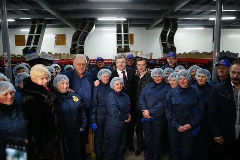 Президент ознайомився з роботою фермерського господарства «Гадз» на Тернопільщині